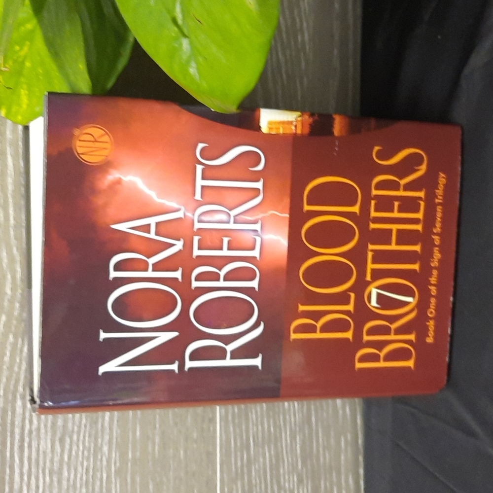 Nora Roberts blood Brothers new york times best seller